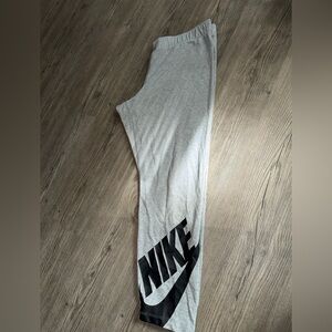 Nike womens Light Gray leggings